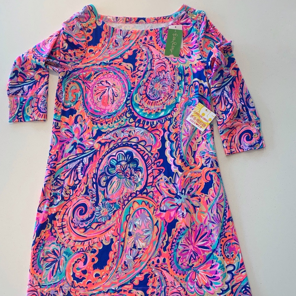NWT  Lilly SPF dress. Size XL. Spandex! Colors!!!!